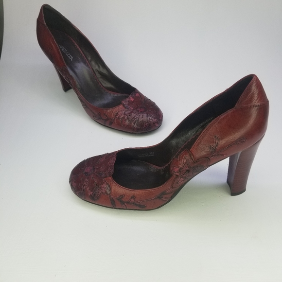 Apepazza Sz8.5 Red Leather Applique Floral Heels - Picture 2 of 14
